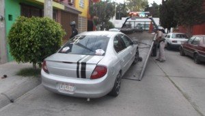 AGRESION A COMANDANTE DE LA POLICIA VIAL EN LAS AMERICAS (7)