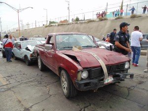 6 LESIONADOS DOBLE ACCIDENTE SIGLO XXI PINTORES MEXICANOS (10)