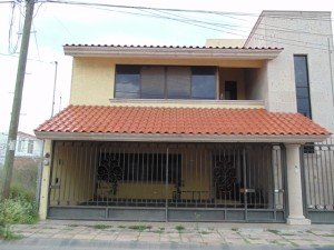 2 ROBOS RESIDENCIAS BOSQUES DEL PRADO NORTE Y SUR (4)