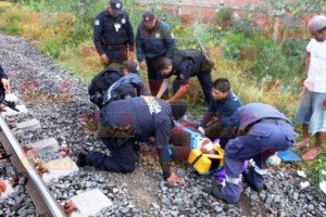 MAESTRA ARROLLADA POR EL TREN EN LAGOS DE MORENO_02