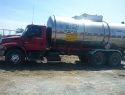 ¡Aseguraron 5 tracto camiones para transportar combustible robado en Lagos de Moreno!