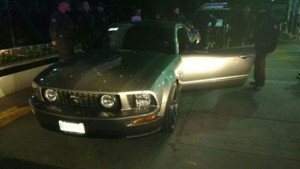 Tres sujetos golpean y despojan de su arma de cargo a un policía ministerial_03