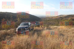 RESTOS HUMANOS QUEMADOS CON LEÑA EN NARCOFOSA EN LAGOS DE MORENO_07