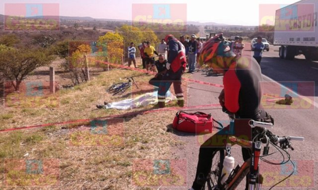 ¡Ciclista peregrino de Querétaro murió de un infarto en Lagos de Moreno!