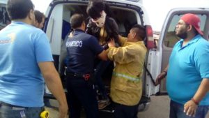 9 LESIONADOS CHOQUE 2 CAMIONETAS CARRETERA 70 ORIENTE (2)