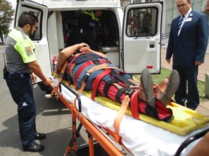 LESIONADA CAIDA ESCALERAS TELCEL UNIVERSIDAD (6)