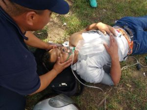 LESIONADO MOTOCICLISTA CAIDA Y CHOQUE VS URBANO EN INSURGENTES (3)
