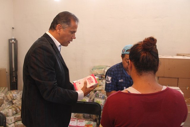 ¡Gobierno Municipal de Jesús María entrega apoyos alimenticios en Margaritas!