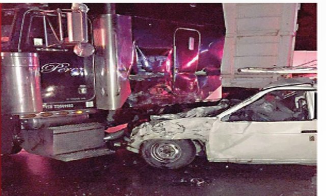 ¡5 muertos y 2 lesionados graves tras fuerte accidente en Zacatecas!