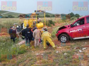 graves-dos-trabajadores-de-la-autopista-por-conductor-dormilon-en-fresnillo_02