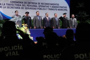 jubilacion-de-policias-municipales-2