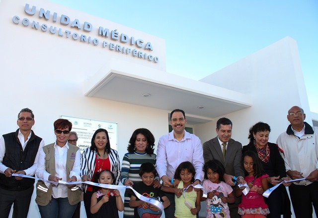 ¡Entrega alcalde de Aguascalientes unidad médica en el fraccionamiento Villas de la Loma!