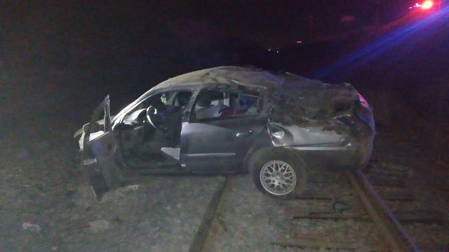 ¡1 muerto y 1 lesionado tras volcadura de automóvil en Aguascalientes!