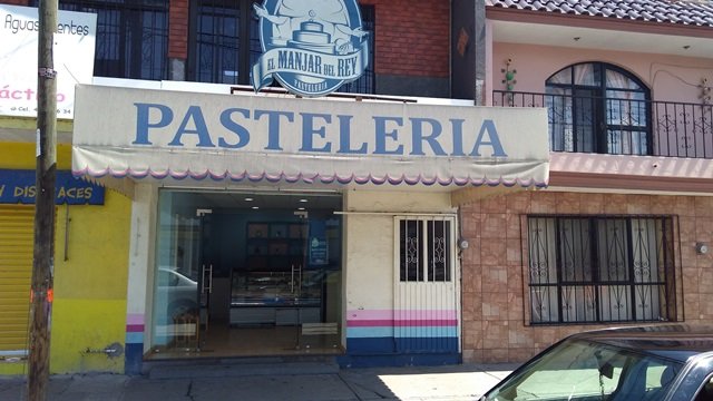 ¡Pistolero asaltó una pastelería en Aguascalientes y se llevó $70!