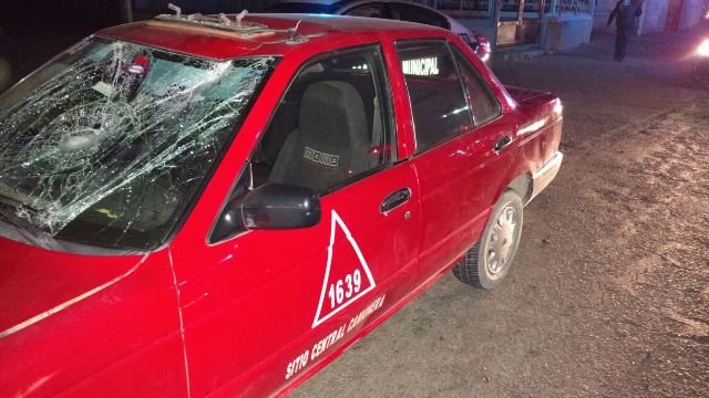 ¡Grave ciclista embestido por un taxista en Aguascalientes!