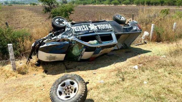 ¡1 muerta y 8 lesionados tras impresionante accidente en Zacatecas!