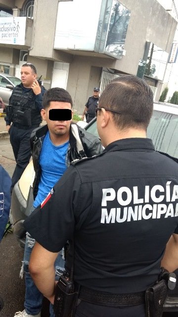 ¡Policías preventivos detuvieron a 2 extranjeros asaltantes de cuentahabientes en Aguascalientes!