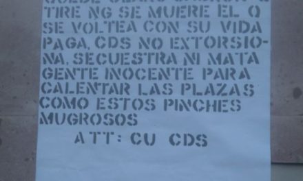 ¡Localizaron una narco-manta del CU y CDS en un puente peatonal en Calvillo, Aguascalientes!