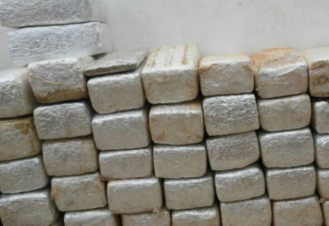 ¡Policías federales incautaron una tonelada de marihuana en Lagos de Moreno!