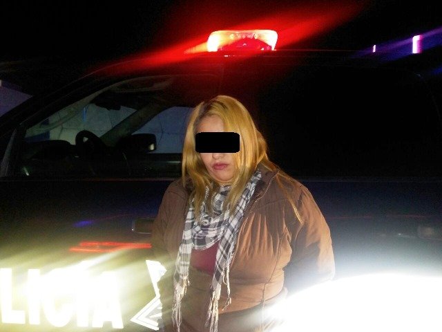 ¡Policías estatales detuvieron a una mujer y un sujeto por el robo de un auto tras narcotizar al dueño en Aguascalientes!