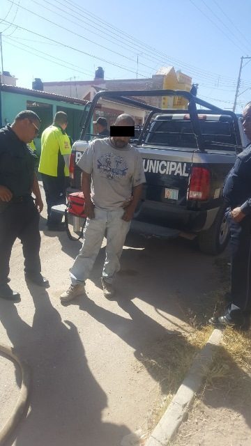 ¡Hombre intentó quitarse la vida tras prenderle fuego a su domicilio en Rincón de Romos, Aguascalientes!