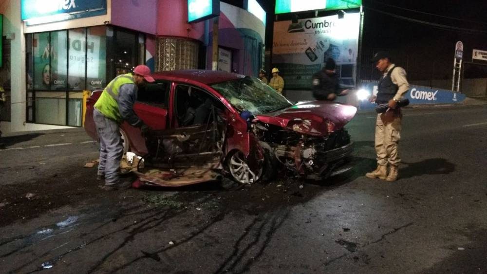¡Automovilista se mató tras fuerte accidente en Zacatecas!