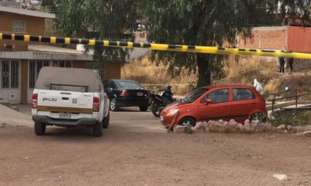 ¡Triple ejecución en la colonia Alma Obrera, en Zacatecas: a balazos mataron a 2 hombres y 1 mujer!