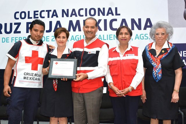 ¡Arranca gobernador la colecta nacional de la Cruz Roja Mexicana 2018!