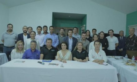 ¡Ratifica Lorena Martínez compromiso de trabajo conjunto con empresarios para mejorar política fiscal!