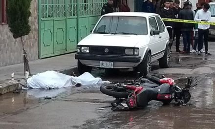 ¡Motociclista falleció embestido por una camioneta en Aguascalientes!