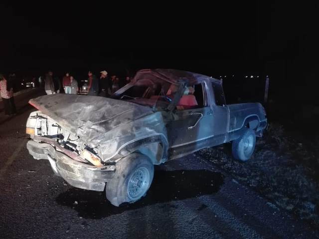 ¡1 muerto y 3 lesionados tras accidente de una camioneta en Aguascalientes!
