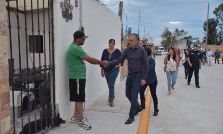 ¡En gira de obra pública, Noel Mata entregó la rehabilitación de nuevas calles!