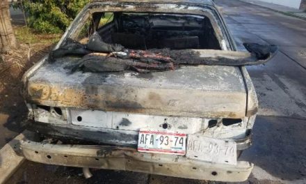 ¡Incendiaron otro automóvil en Aguascalientes!