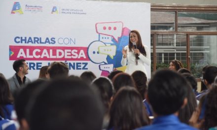 ¡Escuchar las necesidades de los jóvenes: prioridad para la alcaldesa Tere Jiménez!