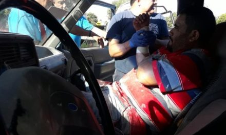 ¡Trabajador sufrió impresionante herida en un brazo con una pulidora en Aguascalientes!