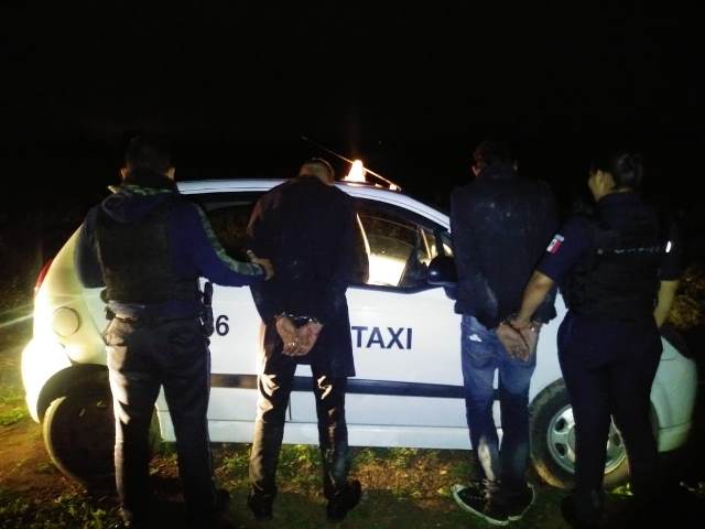 ¡Detuvieron a 2 asalta-taxistas en Pabellón de Arteaga, Aguascalientes!