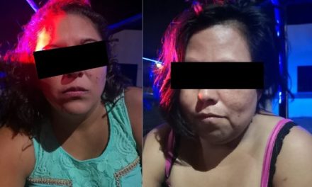 ¡Detuvieron a 2 mujeres que agredieron a un joven y dañaron sus vehículos en Aguascalientes!