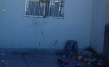 ¡2 niños que estaban en la azotea de una casa en Aguascalientes fueron rescatados por policías!