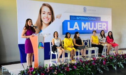 ¡Tere Jiménez trabaja por los derechos de mujeres y niñas!