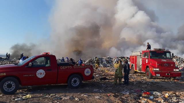 ¡Provoca incendio en relleno sanitario de San Nicolás contingencia ambiental!