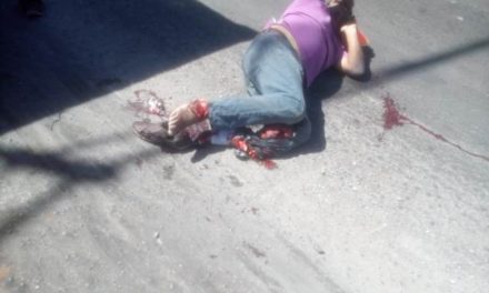 ¡Grave sexagenario atropellado y aplastado por un camión de volteo en Aguascalientes!