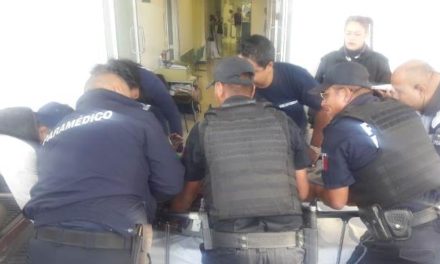 ¡Policías estatales de Aguascalientes auxiliaron a sexagenario lesionado tras accidente en Betulia, Jalisco!