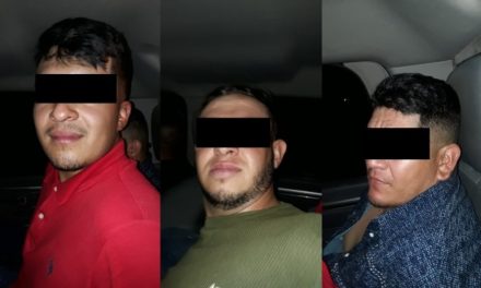 ¡Detuvieron a 3 sujetos que realizaron detonaciones con un arma de fuego en Aguascalientes!