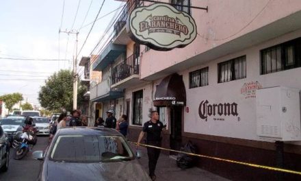 ¡Grave hombre que fue baleado en la cabeza en la cantina “El Ranchero” en Aguascalientes!