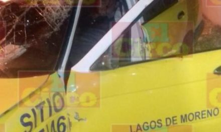 ¡Intentaron ejecutar a un taxista y a su pasajero en Lagos de Moreno y están graves!