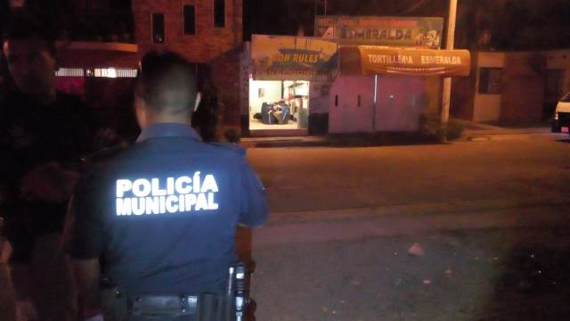 ¡Comerciante fue asesinado a puñaladas dentro de su negocio en Aguascalientes!