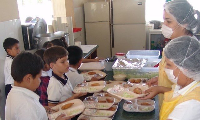 ¡Regula ISSEA la venta de comida chatarra en escuelas de educación básica!