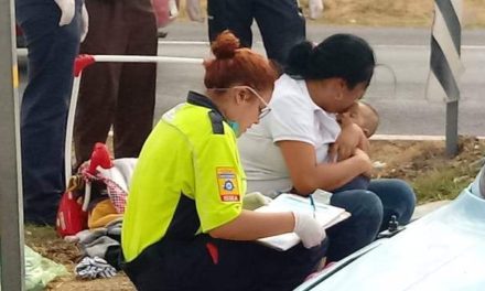 ¡Niña y bebé murieron tras volcadura de una camioneta en Aguascalientes!