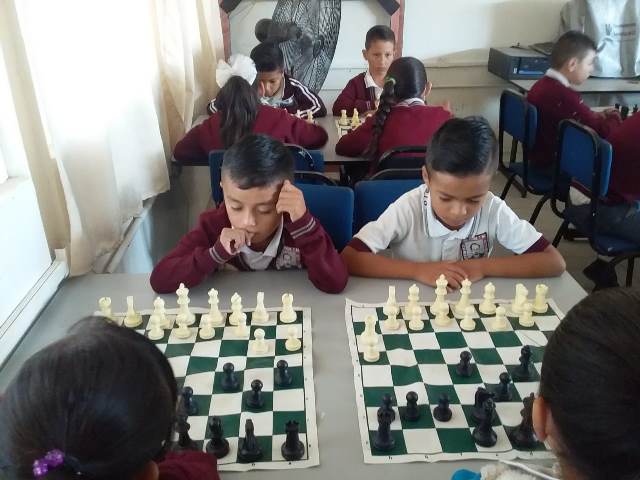 ¡Promueve el Gobierno Municipal habilidades mentales en niños y niñas de Jesús María mediante el ajedrez!