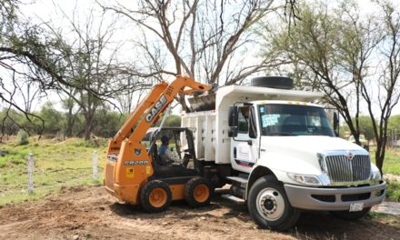 ¡Inicia Municipio trabajos de limpieza y conservación en Mezquitera La Pona!